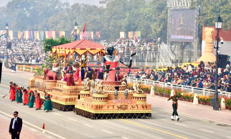 Muria Darbar of Bastar: The country and the world saw the Muria Darbar of Bastar on the duty path, a tableau of Chhattisgarh came out on the duty path amidst thunderous applause.